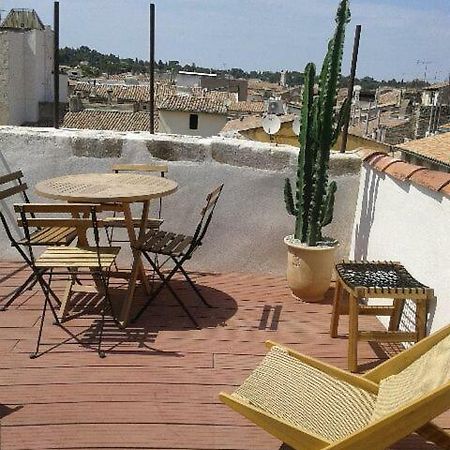 Appartement Avec Terrasse Panoramique Au Coeur De نيم المظهر الخارجي الصورة